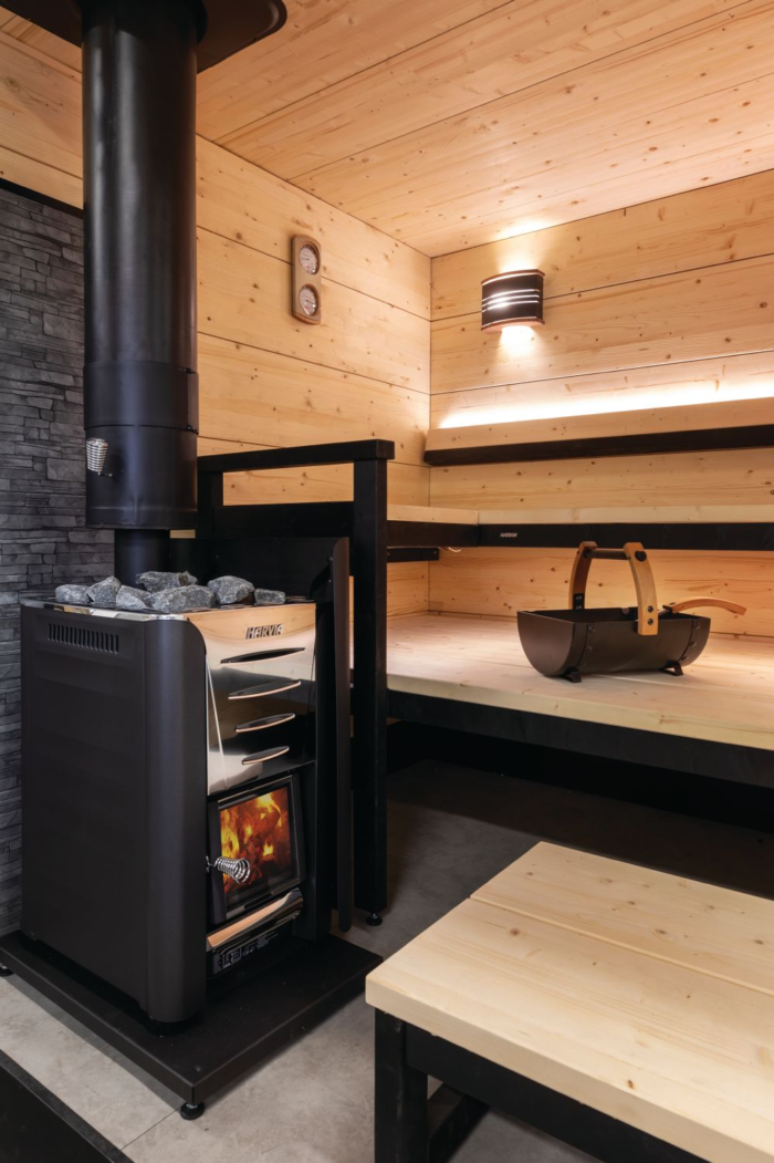 Piec opalany drewnem HARVIA PRO 20 BimSchV2 BLACK - obrazek 2